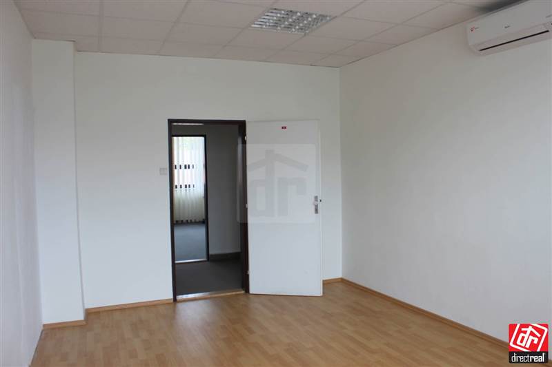 Nebytové priestory
                - administratíva
                - Prenájom                - Prenájom samostatnej kancelárie vo výmere 17,99 m2 v Podunajských Biskupiciach