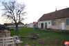 Pozemky
                - pre rodinné domy
                - Predaj                - Ponúkam na predaj stavebný pozemok v rozlohe 2500 m2 spolu so starým rodinným domom vo Vydranoch, 3 km od Dunajskej