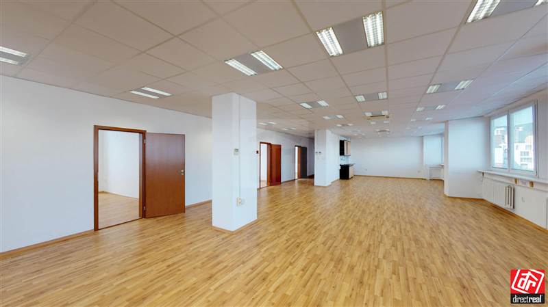 Nebytové priestory
                - administratíva
                - Predaj                - EXKLUZÍVNE na PREDAJ - Administratívna budova v Rači (Výhonská ulica) 830m2 kancelárskej plochy + 275 m2 s