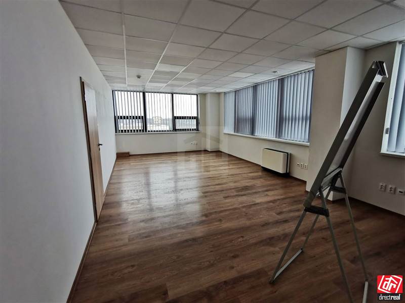 Nebytové priestory
                - administratíva
                - Prenájom                - Na prenájom kancelárske priestory v administratívnej budove BC1