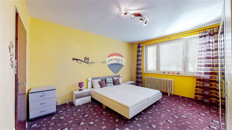 Predaj bytu (3 izbový) 60 m2, Košice - Nad jazerom