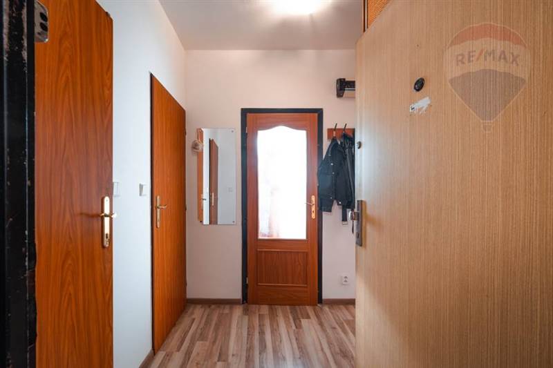 Predaj bytu (1 izbový) 37 m2, Bratislava - Petržalka