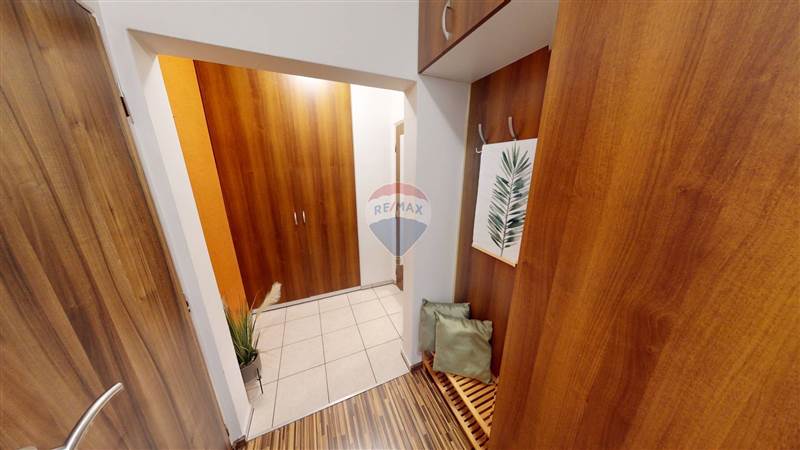 Predaj bytu (1 izbový) 43 m2, Bratislava - Ružinov