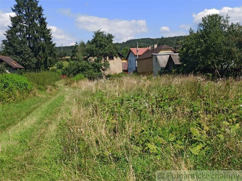 Rovinatý pozemok v obci Ubľa okres Snina - 16 árov
