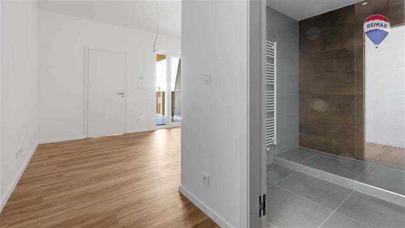 Predaj bytu (2 izbový) 63 m2, Nitra