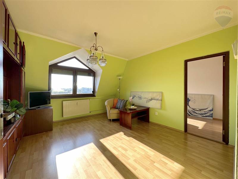 Predaj bytu (2 izbový) 53 m2, Bratislava - Ružinov