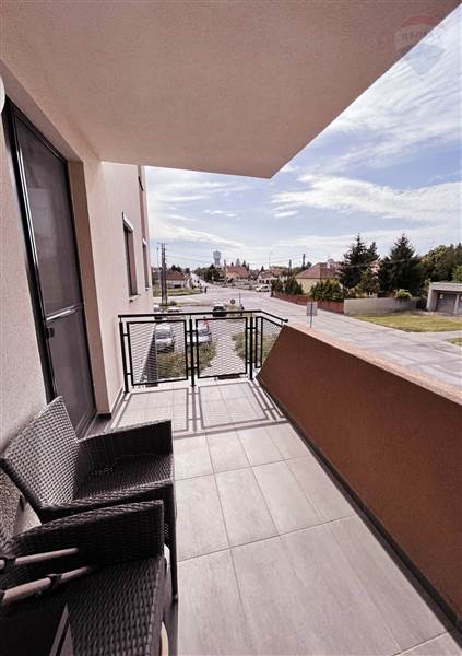 Predaj bytu (4 izbový) 100 m2, Dunajská Streda