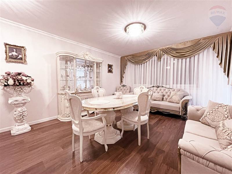 Predaj bytu (4 izbový) 100 m2, Dunajská Streda